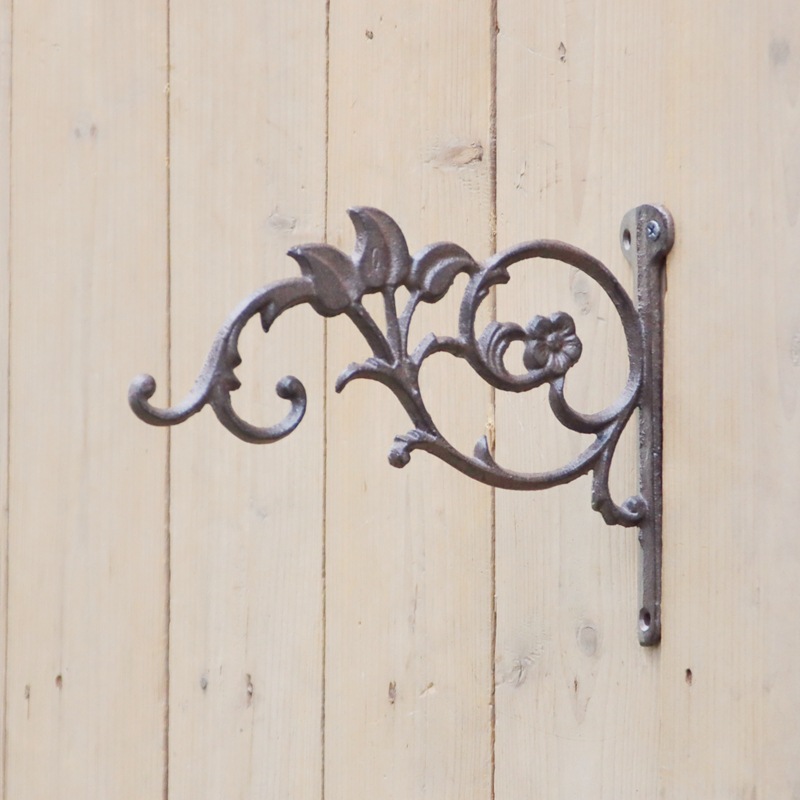 Antyczny, żeliwny wieszak ście – Flower Wall Panel recenzja i cena